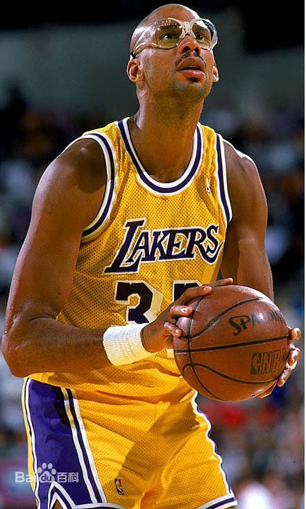 制造二点球 制造二点球